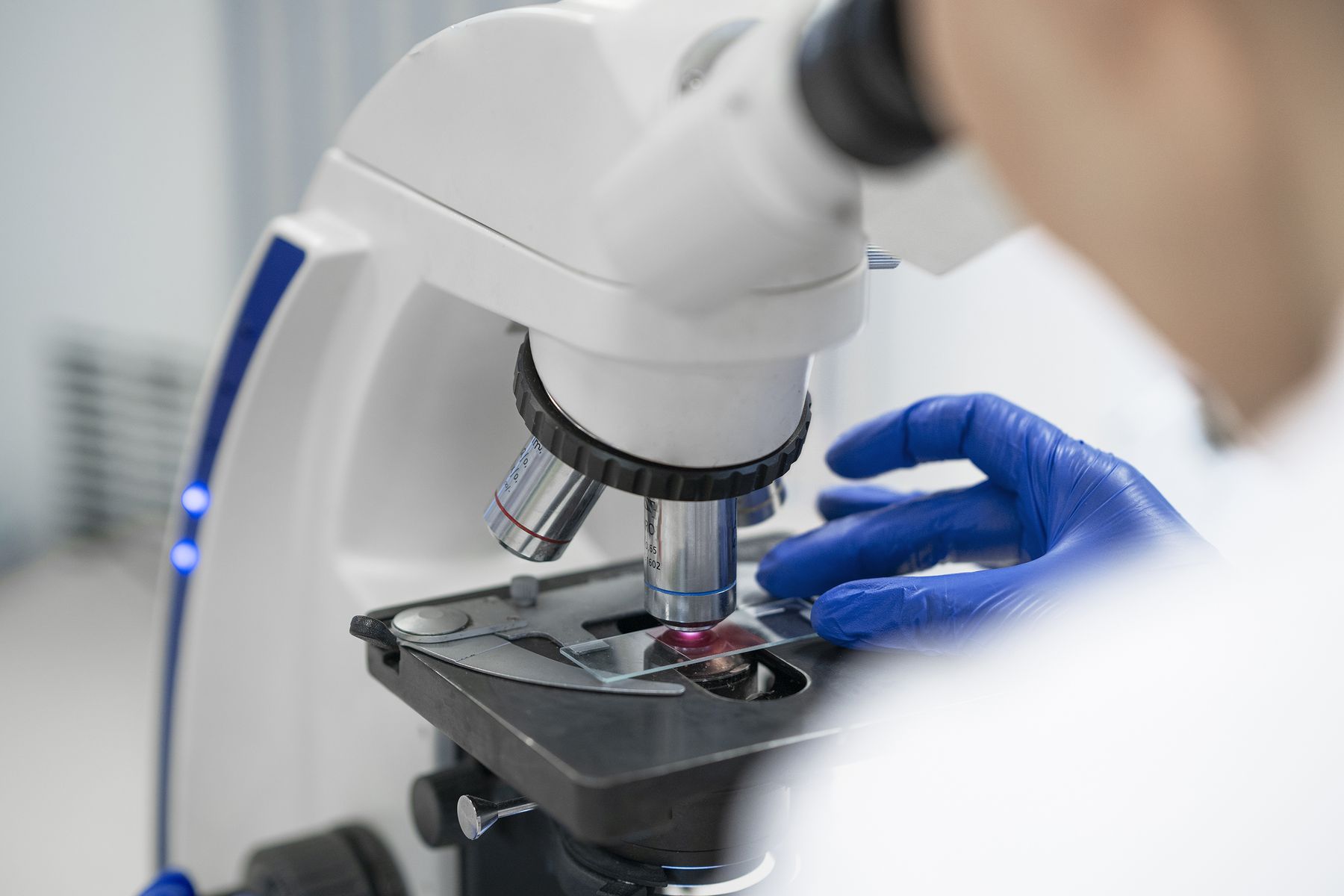 doctor-performing-medical-research-lab (1)